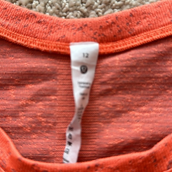 Lululemon swiftly tech long sleeve tee size 12 - Picture 3 of 5